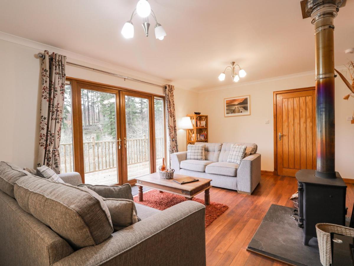Fersit Log Cottage Roybridge Exterior foto